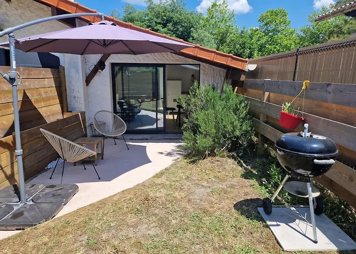 Apartment Maisonette Private Garden